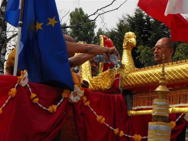 12celebrationxongprabang2011 569.jpg